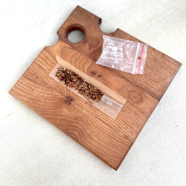 Bullet-Shaped Glass Filter Tips With A Metallic And Shiny Appearance